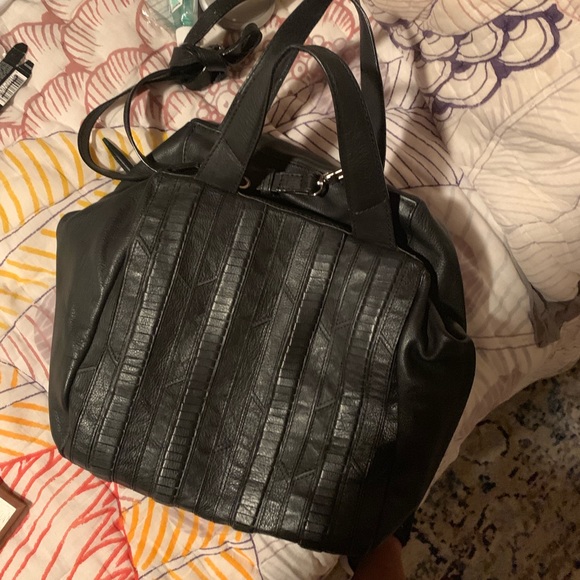 Cross body bag - Picture 4 of 7